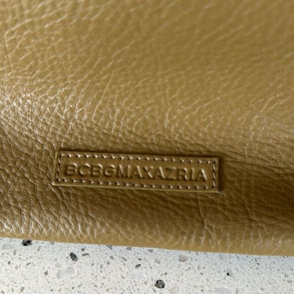 BCBG MAXAZRIA Olive Green Pebbled Leather Hobo Shoulder Bag Slouchy Purse Studs - Picture 14 of 16